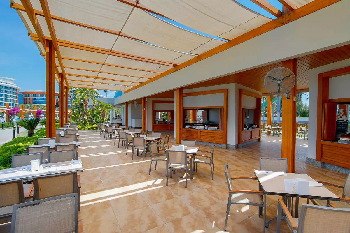 هتل بایا لارا آنتالیا